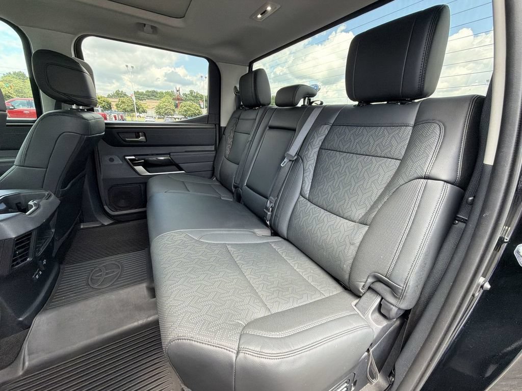 Used 2024 Toyota Tundra Limited AWD/4WD image 26