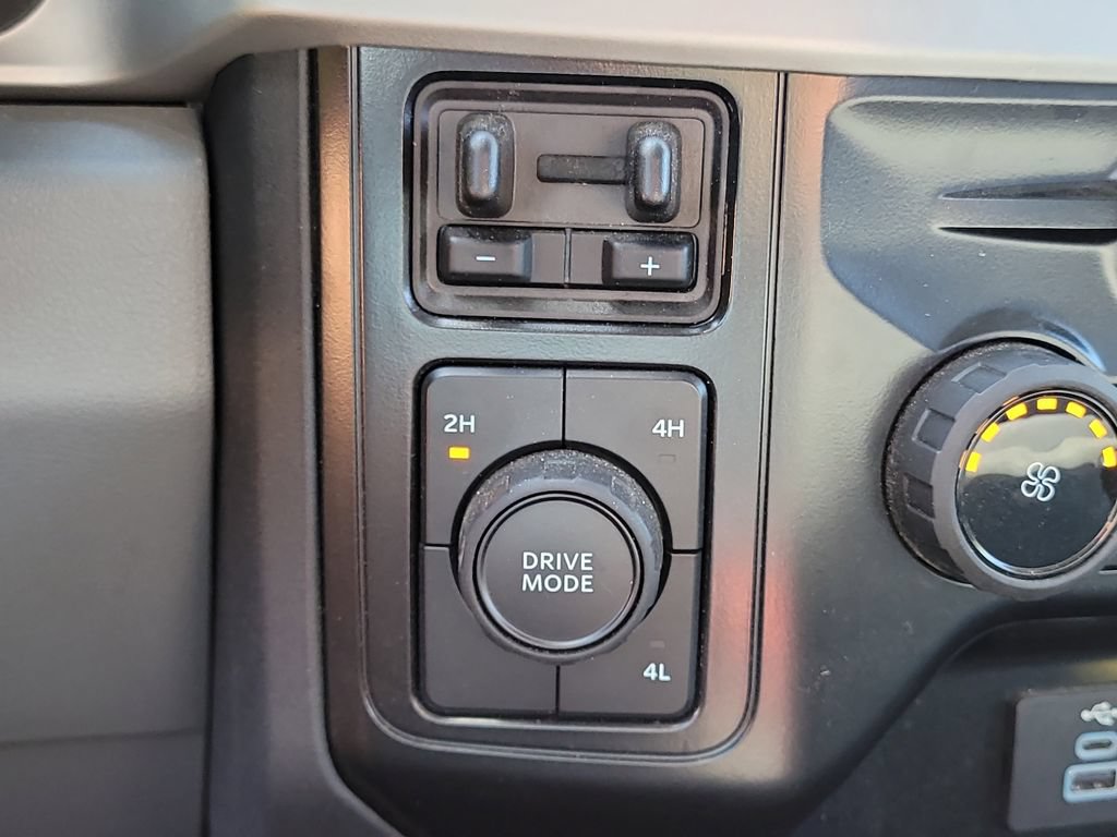 Certified 2025 Ford F250 XLT AWD/4WD image 25