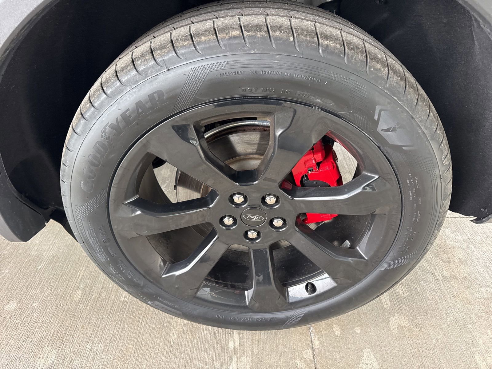 Certified 2022 Ford Explorer ST w/ Equipment Group 401A image 21