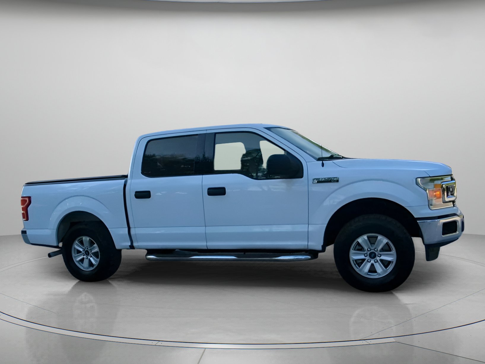 Certified 2018 Ford F150 XLT RWD image 35