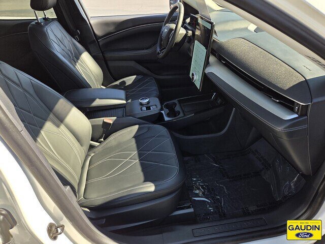 Certified 2023 Ford Mustang Mach-E California Route 1 AWD/4WD image 15