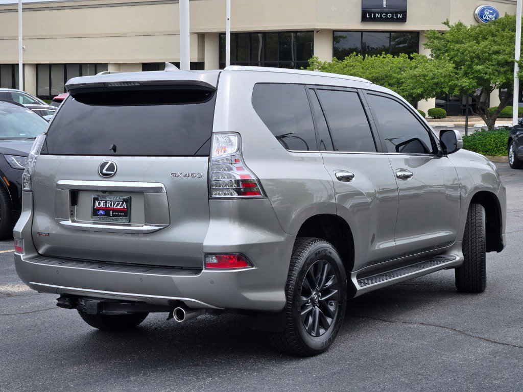 Used 2023 Lexus GX 460 Premium image 4