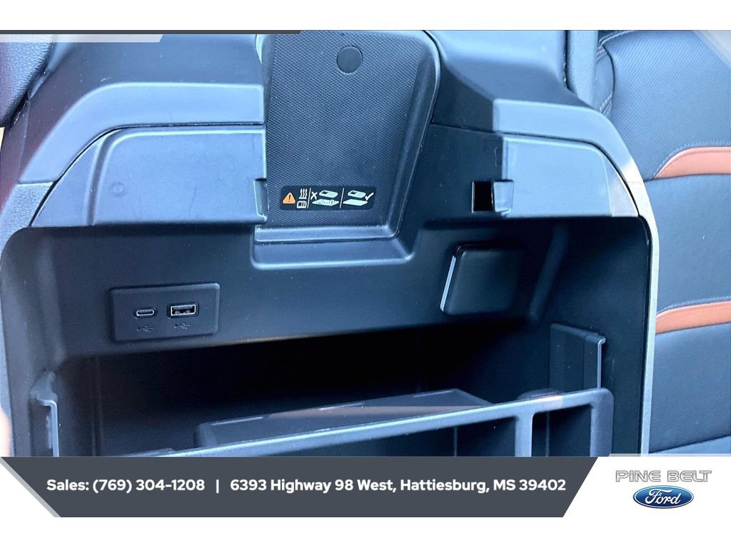 Used 2024 GMC Sierra 1500 AT4 w/ Technology Package AWD/4WD image 23