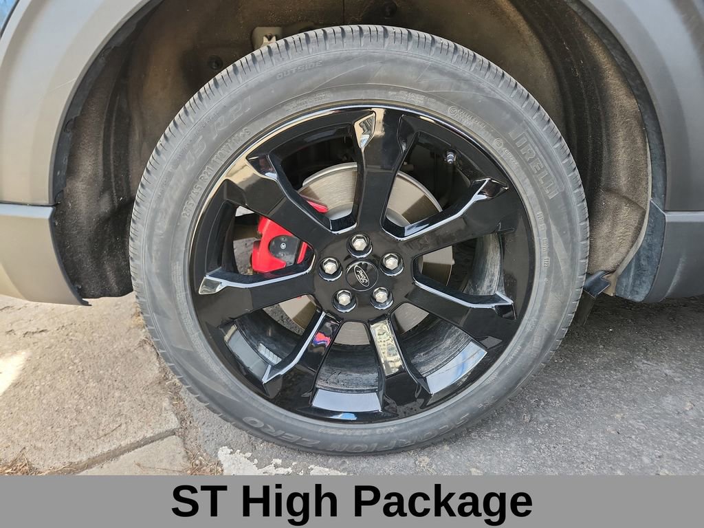 Certified 2023 Ford Explorer ST w/ Equipment Group 401A image 6