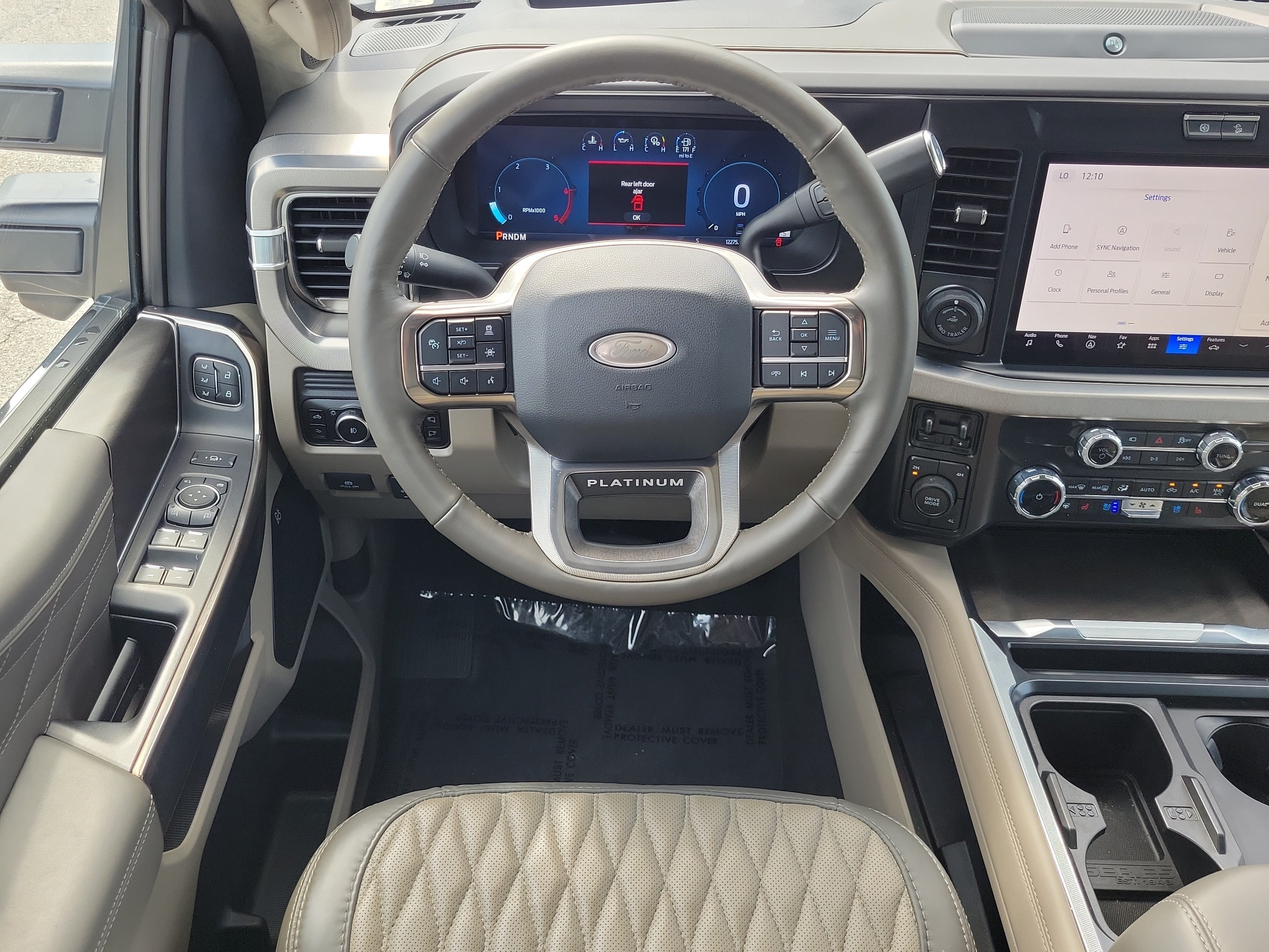 Certified 2025 Ford F350 Platinum w/ Platinum Plus Package AWD/4WD image 16