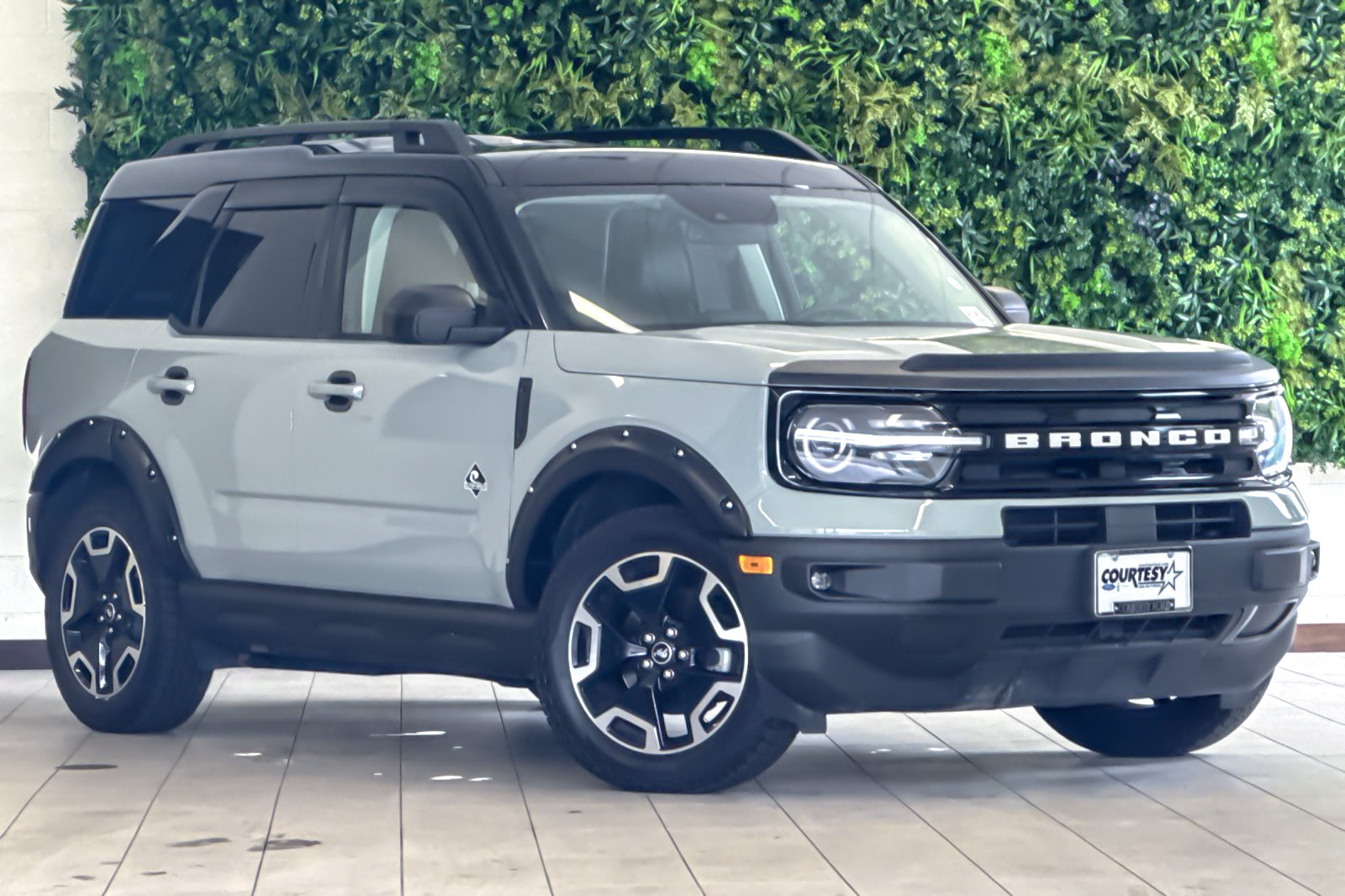 Certified 2022 Ford Bronco Sport Outer Banks w/ Tech Package