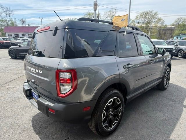 Certified 2025 Ford Bronco Sport Outer Banks w/ Outer Banks Tech Package+ AWD/4WD image 8