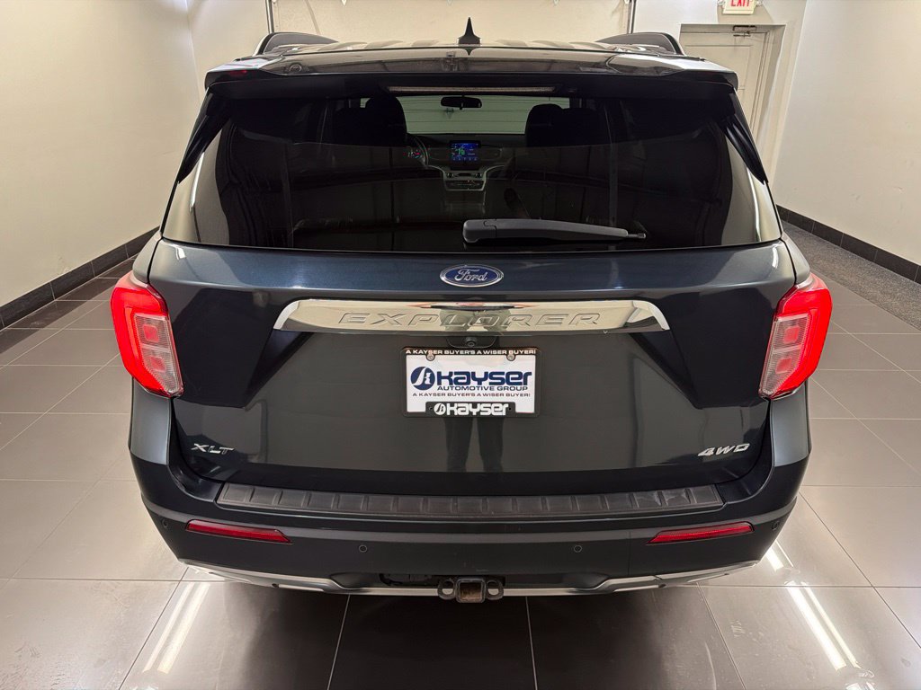 Certified 2023 Ford Explorer XLT w/ Equipment Group 202A AWD/4WD image 5