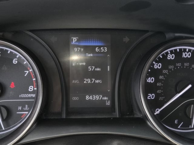 Used 2022 Toyota Camry SE FWD image 19