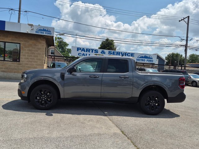 Certified 2024 Ford Maverick Lariat w/ Black Appearance Package FWD image 7