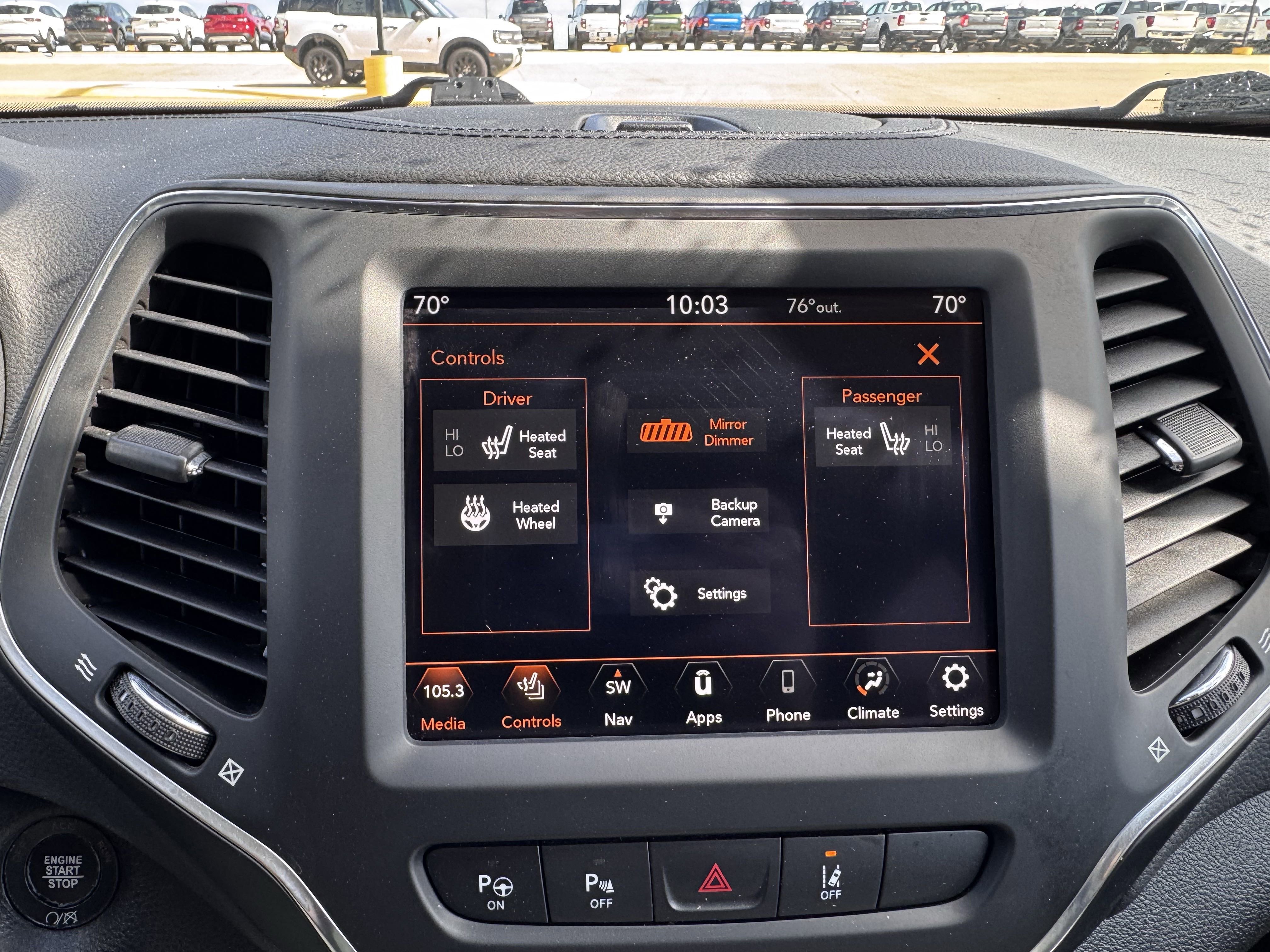 Used 2023 Jeep Cherokee Altitude Lux image 22