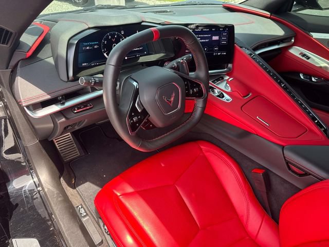 Used 2023 Chevrolet Corvette Stingray Preferred Cpe w/ Z51 Performance Package RWD image 16