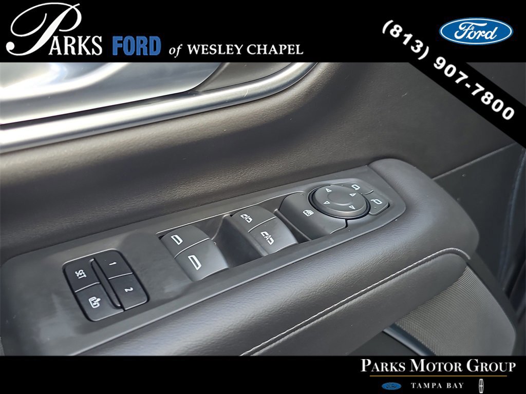 Used 2021 Chevrolet Tahoe Z71 w/ Rear Media and Nav Package image 21