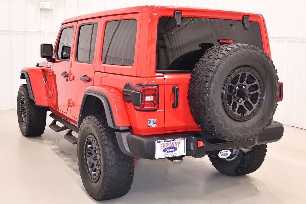 Used 2022 Jeep Wrangler Unlimited Rubicon w/ Xtreme Recon 35" Tire Package AWD/4WD image 8