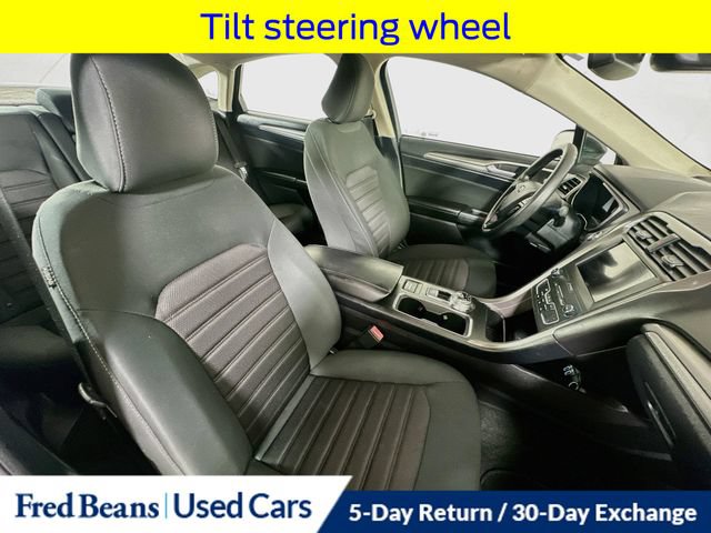 Certified 2020 Ford Fusion SE FWD image 31
