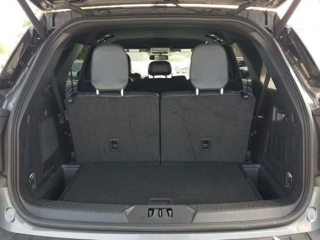 Certified 2025 Ford Explorer ST-Line w/ Premium Package AWD/4WD image 7