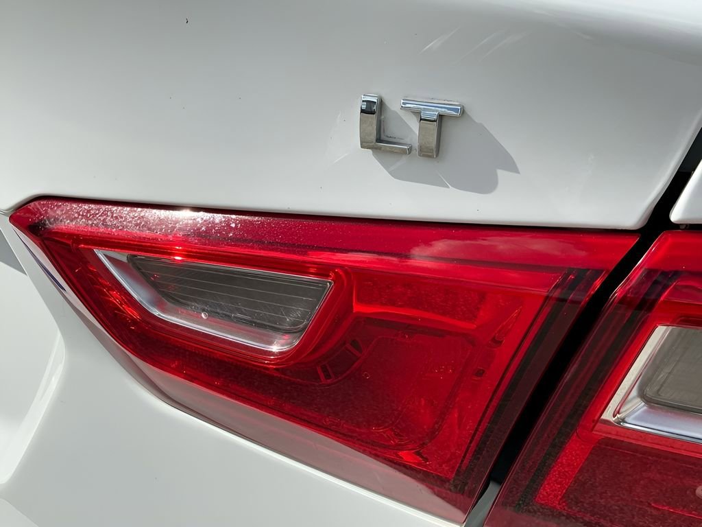 Used 2024 Chevrolet Malibu LT image 20