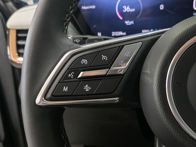 Used 2024 Buick Envision Avenir AWD/4WD image 34