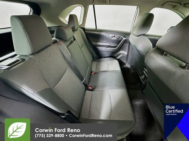 Used 2020 Toyota RAV4 XLE w/ All Weather Liner Package AWD/4WD image 29