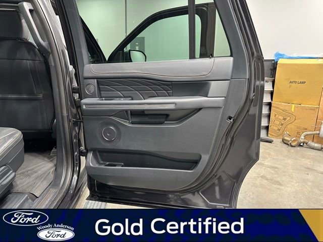 Certified 2023 Ford Expedition Max Platinum image 31