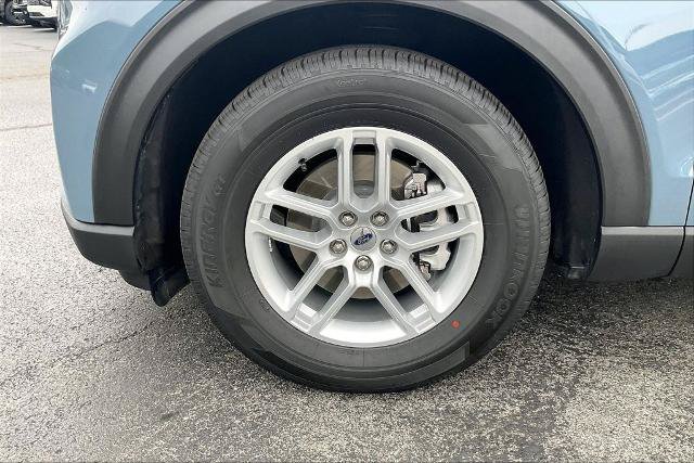 Certified 2026 Ford Explorer Active w/ Active Comfort Package RWD image 9