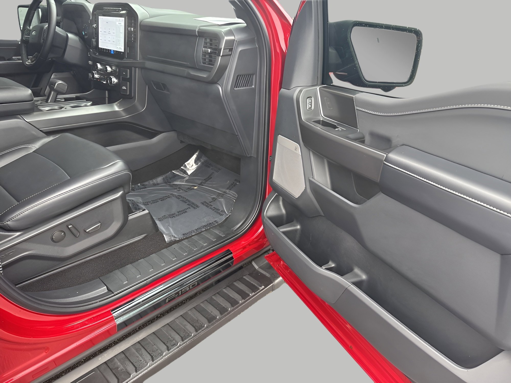 Certified 2024 Ford F150 XLT w/ Equipment Group 303A High image 11