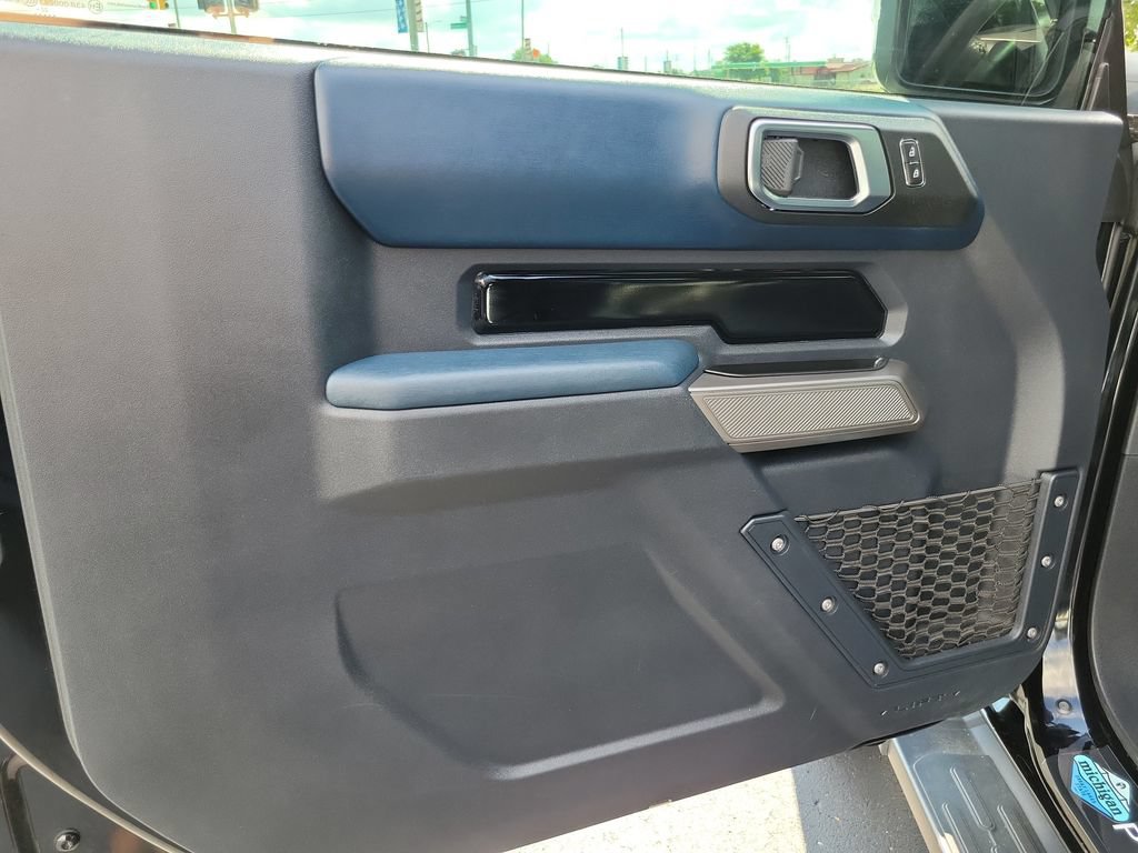 Certified 2023 Ford Bronco Outer Banks AWD/4WD image 6