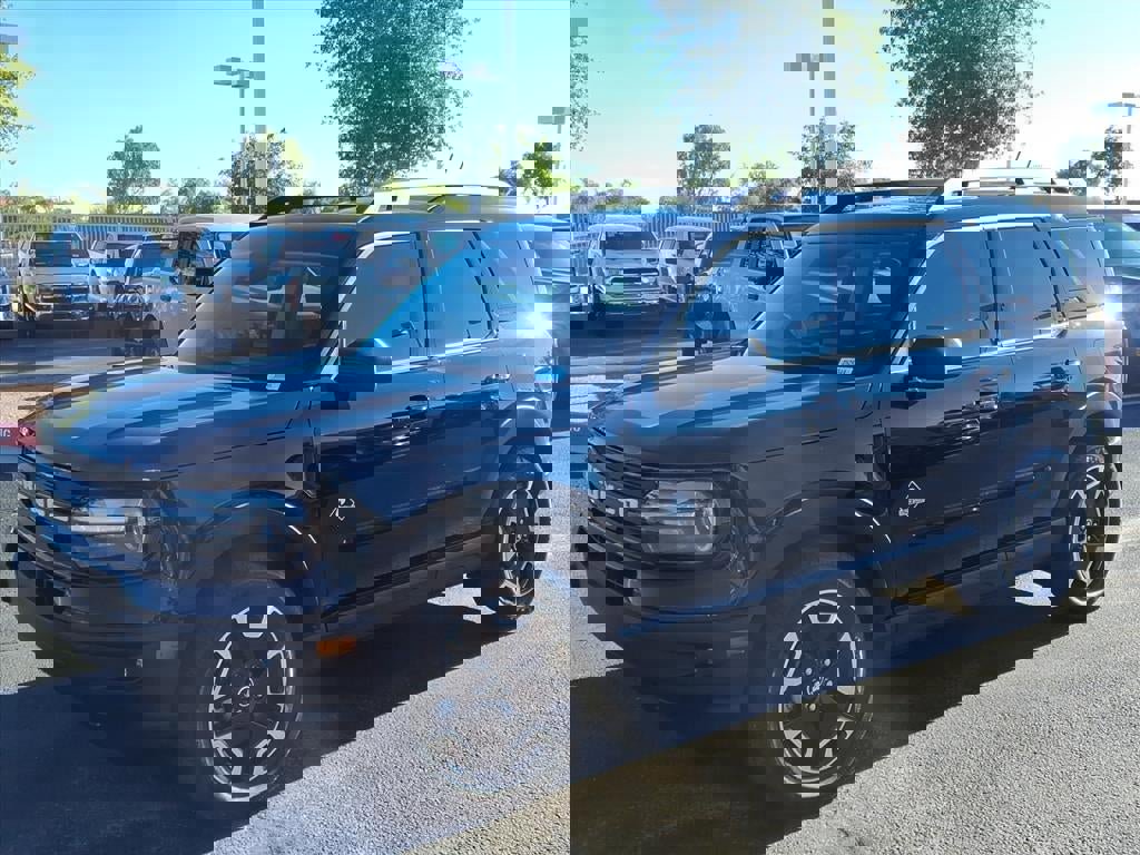 Certified 2023 Ford Bronco Sport Outer Banks w/ Tech Package image 8