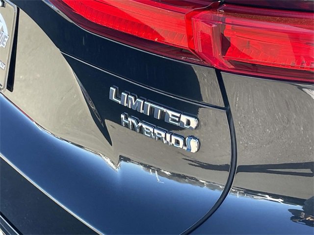 Used 2021 Toyota Venza Limited image 10