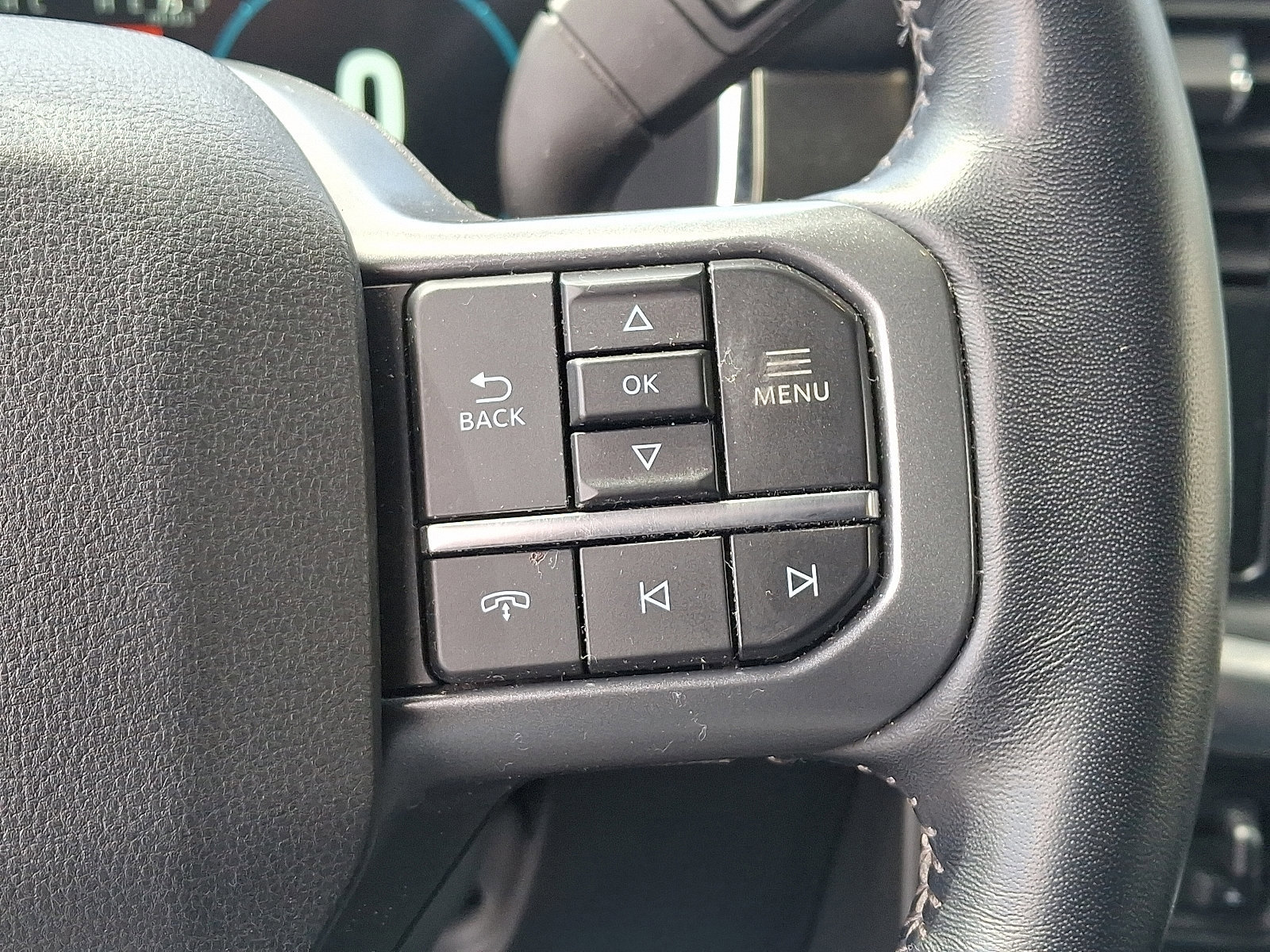 Certified 2022 Ford F150 Lariat w/ Equipment Group 501A Mid image 23