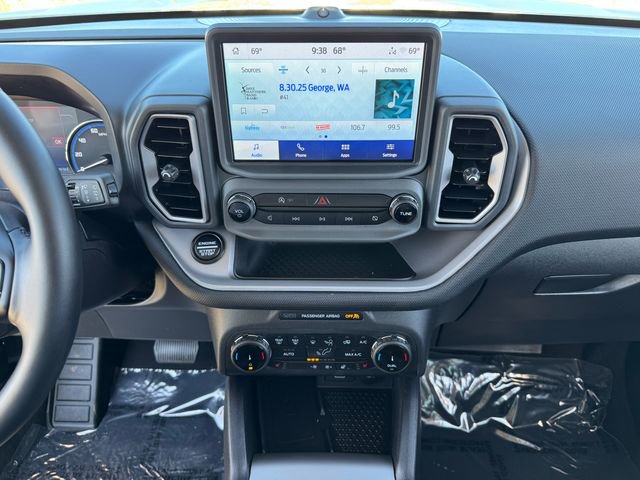 Certified 2024 Ford Bronco Sport Outer Banks w/ Tech Package AWD/4WD image 25