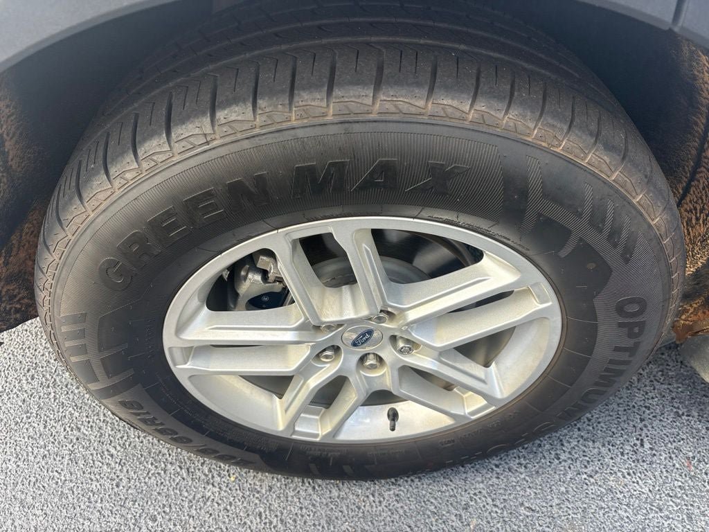 Certified 2025 Ford Explorer Active w/ Active Comfort Package RWD image 9