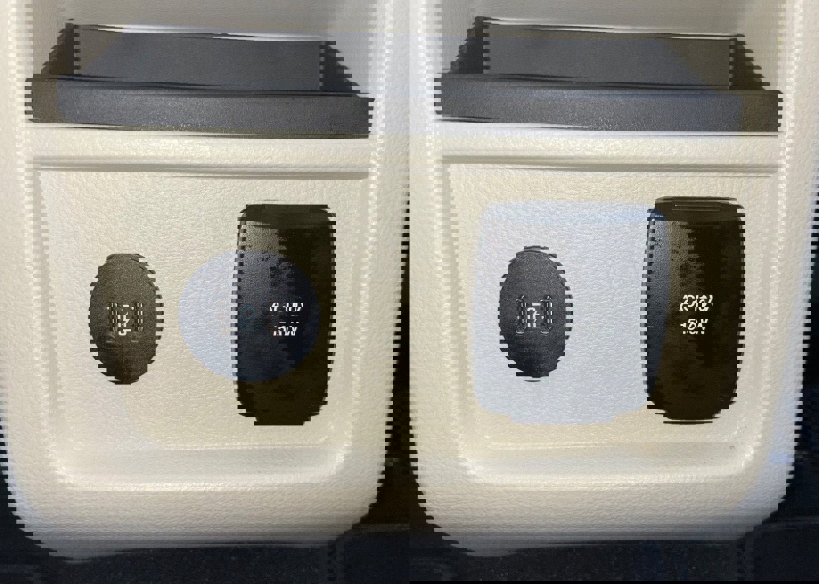 Certified 2022 Ford Edge Titanium w/ Equipment Group 301A image 22