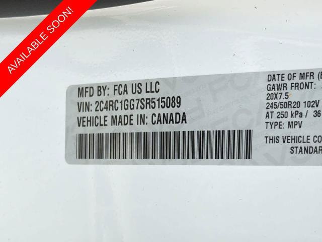 Used 2025 Chrysler Pacifica Limited FWD image 35