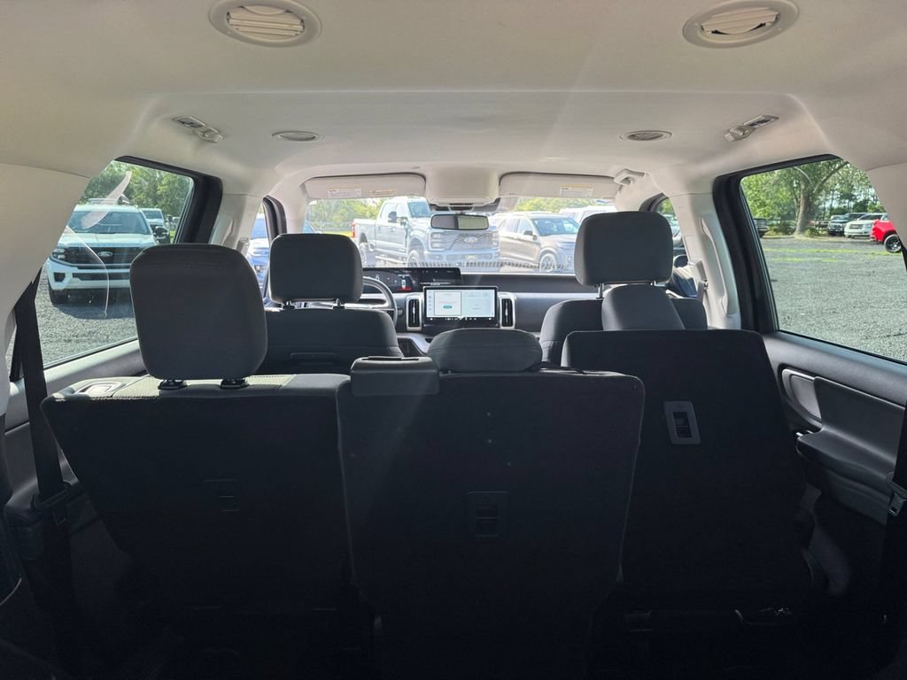 Certified 2025 Ford Expedition Active RWD image 31