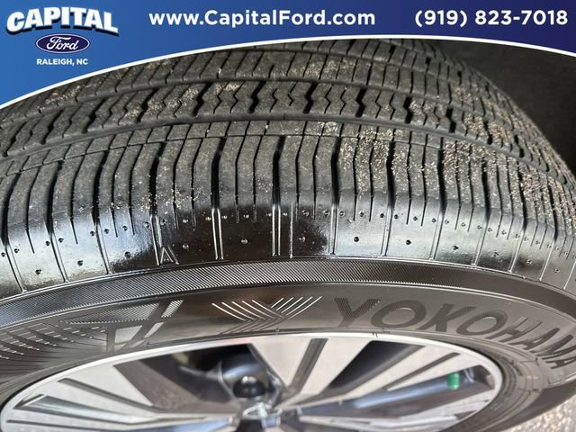 Used 2023 Nissan Rogue SV image 14