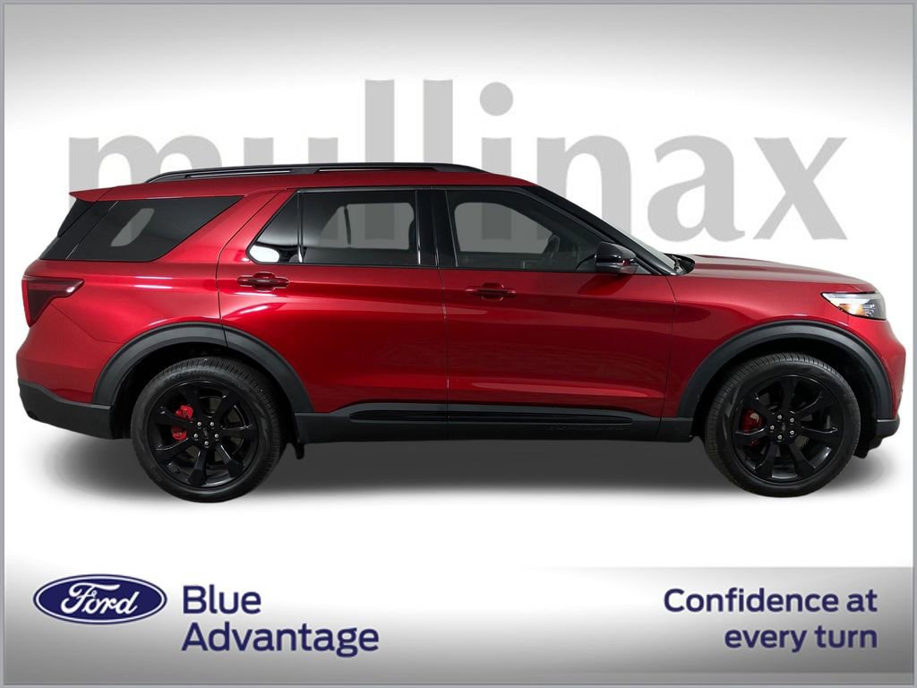 Certified 2024 Ford Explorer ST w/ Equipment Group 401A image 6