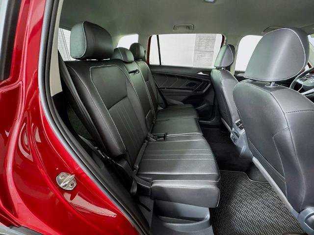 Used 2022 Volkswagen Tiguan SE image 26