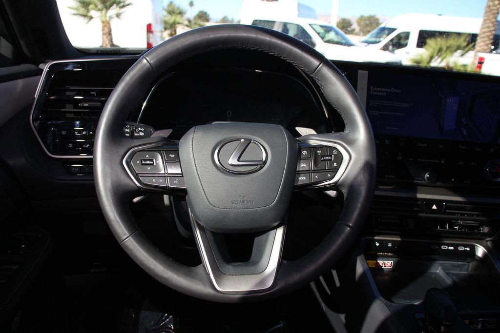 Used 2024 Lexus TX 350 FWD w/ Captains Chair Package image 16
