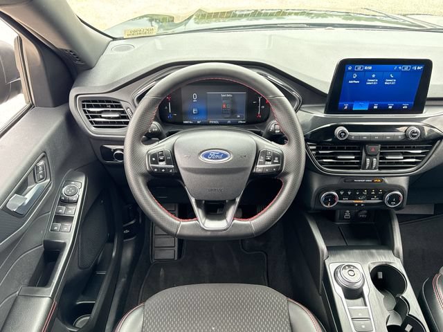 Certified 2025 Ford Escape ST-Line AWD/4WD image 14
