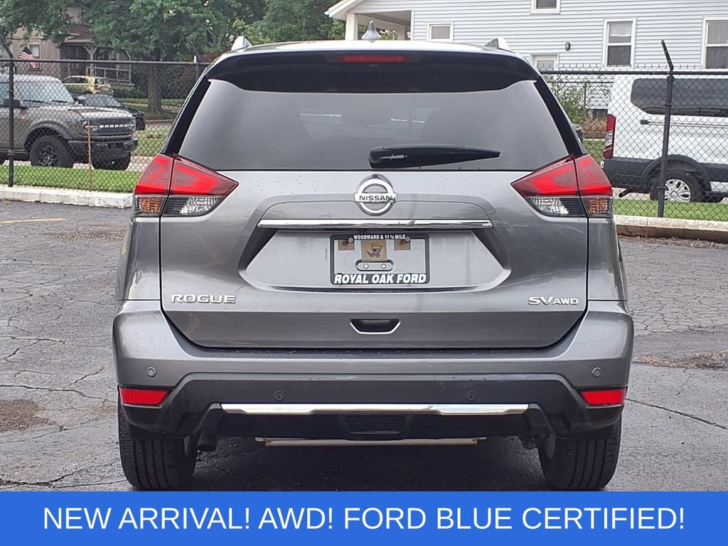 Used 2020 Nissan Rogue SV AWD/4WD image 19