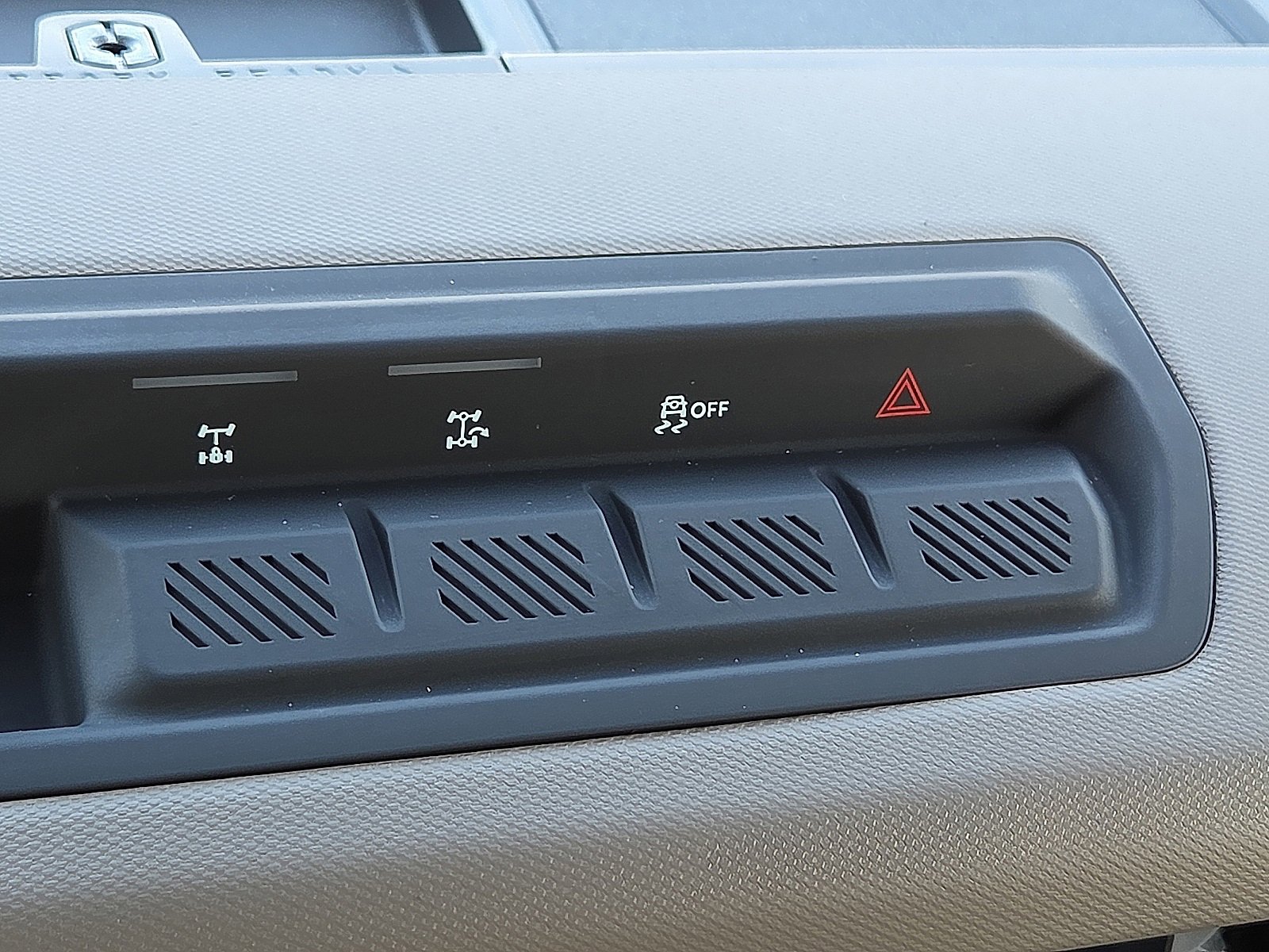 Certified 2024 Ford Bronco Big Bend image 22