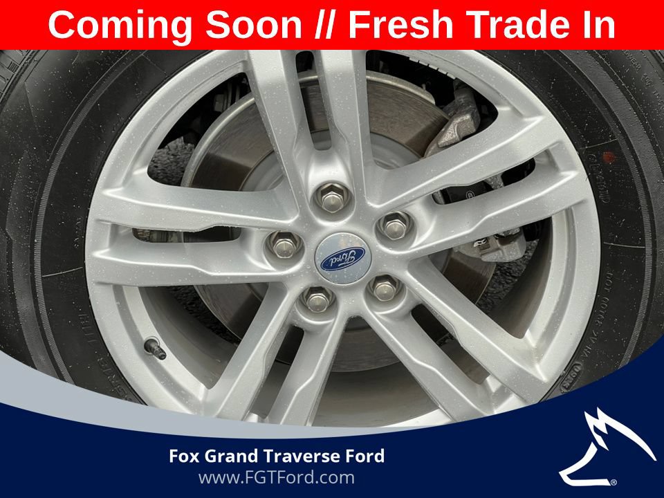 Certified 2023 Ford Explorer XLT w/ Equipment Group 202A AWD/4WD image 7