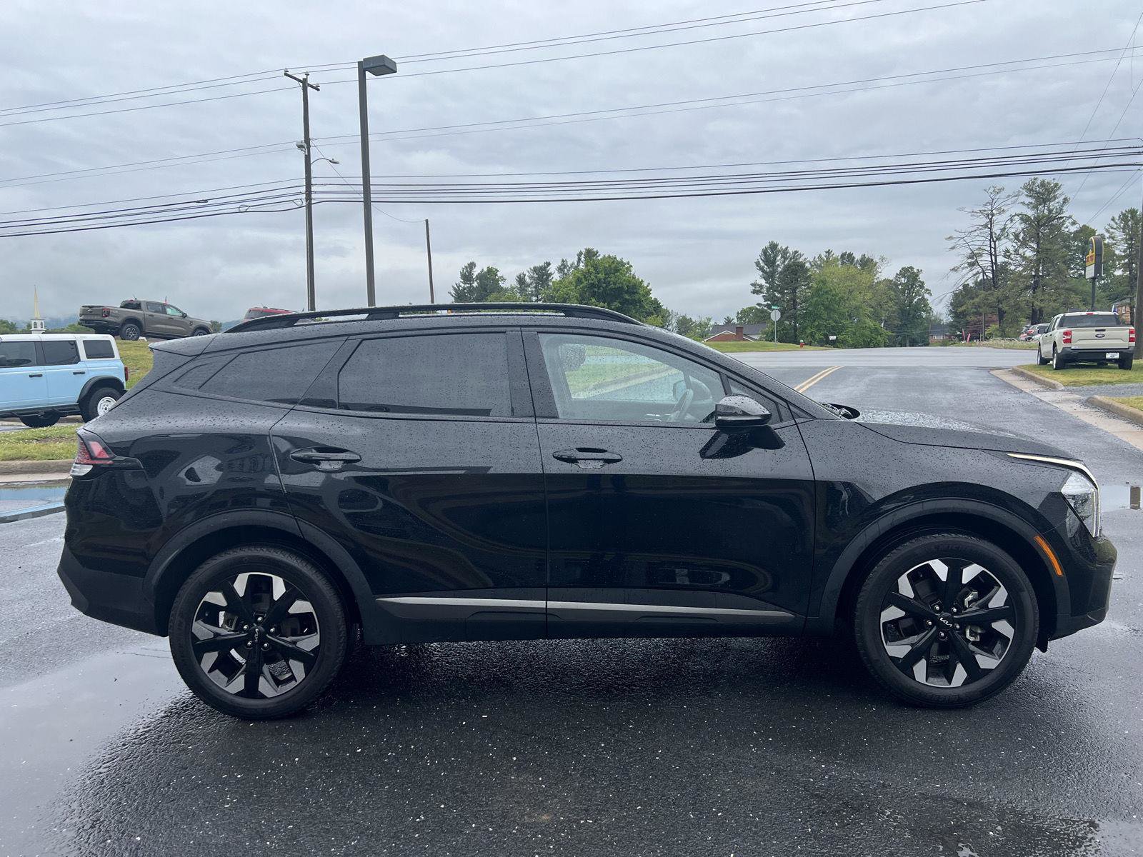 Used 2023 Kia Sportage X-Line w/ X-Line Premium Package AWD/4WD image 6