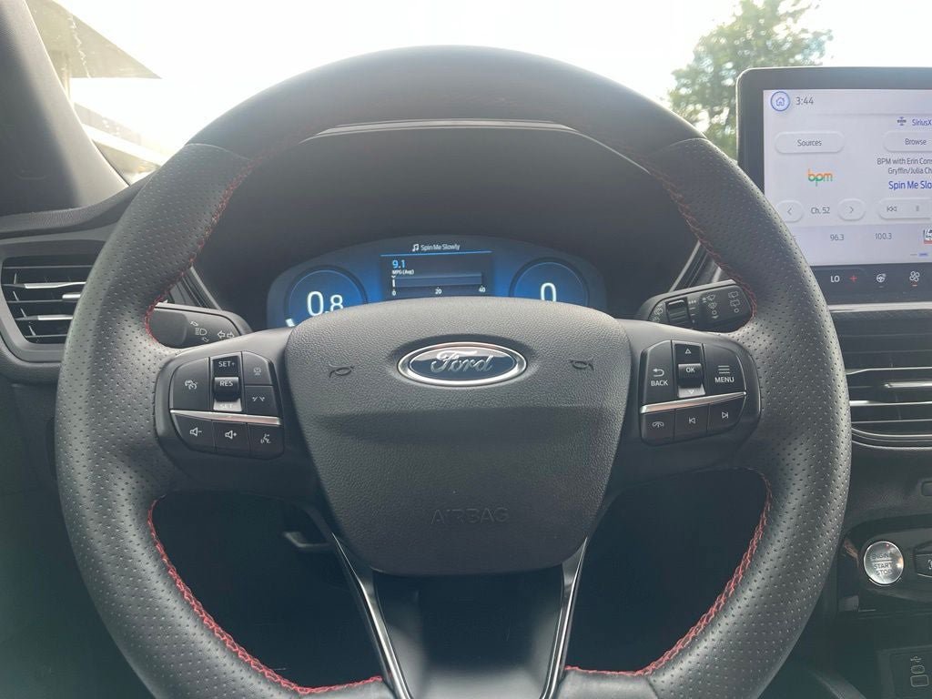 Certified 2024 Ford Escape ST-Line Elite w/ Premium Technology Package AWD/4WD image 26
