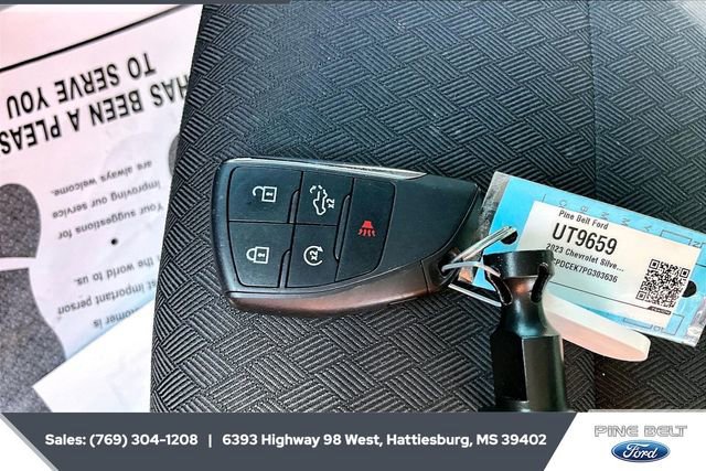 Used 2023 Chevrolet Silverado 1500 Custom Trail Boss image 11