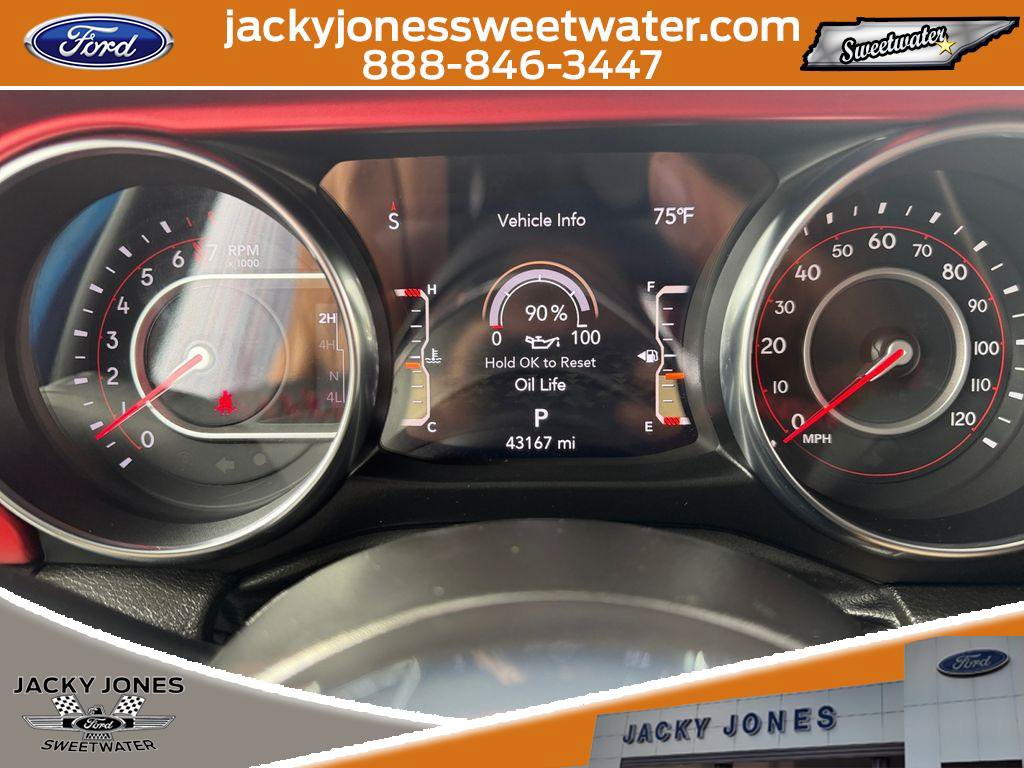 Used 2022 Jeep Gladiator Rubicon w/ Cold Weather Group AWD/4WD image 16