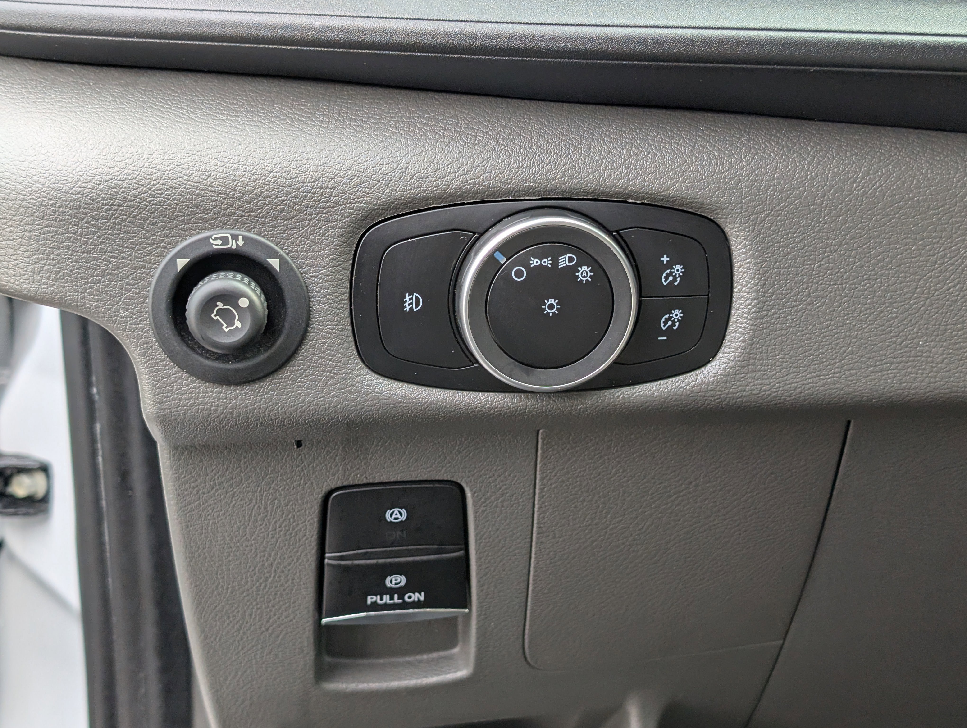 Certified 2023 Ford Transit 350 XLT image 18