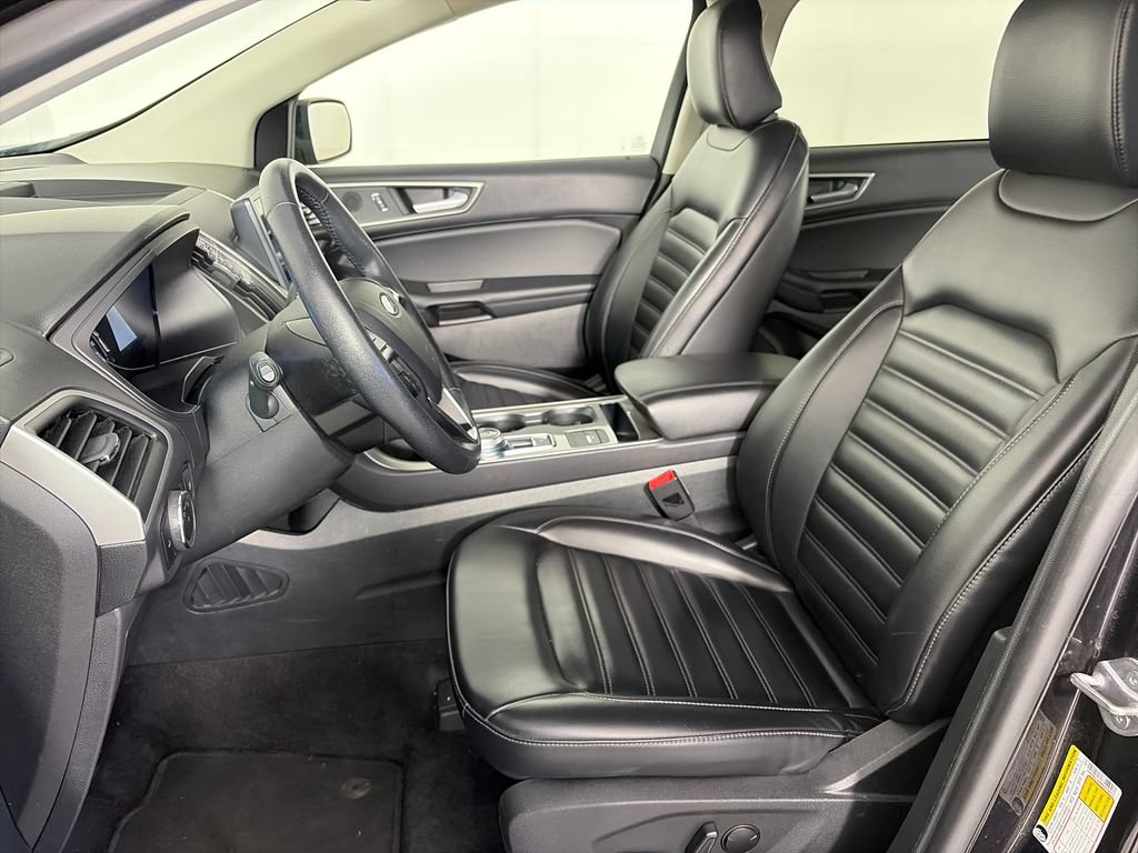 Certified 2024 Ford Edge SEL AWD/4WD image 11