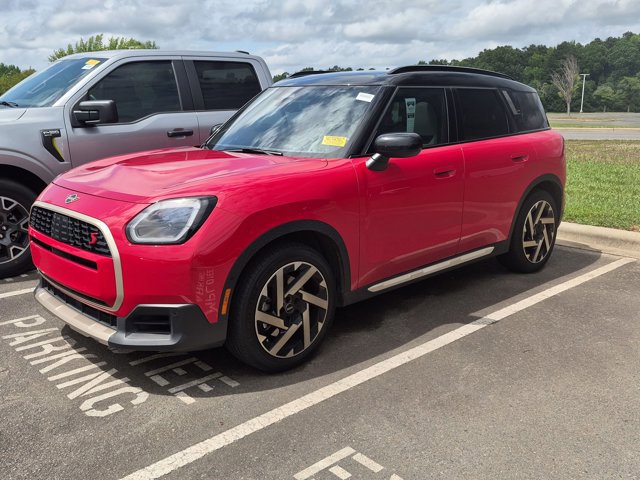 Used 2025 MINI Cooper Countryman S AWD/4WD image 4